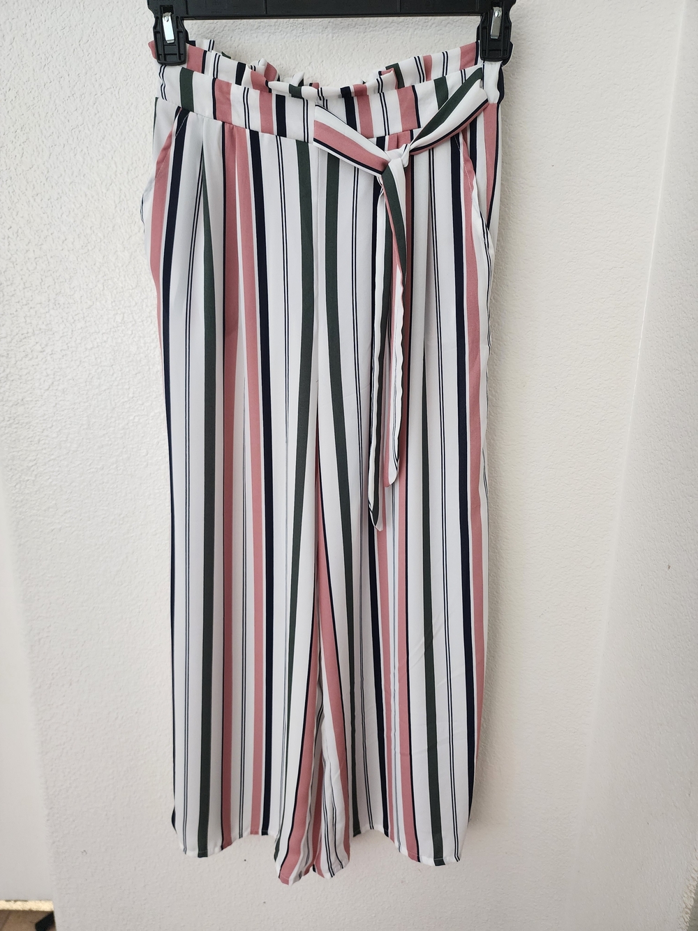 Haute Monde Striped High-Waist Wide-Leg Gaucho Pants - Size Small